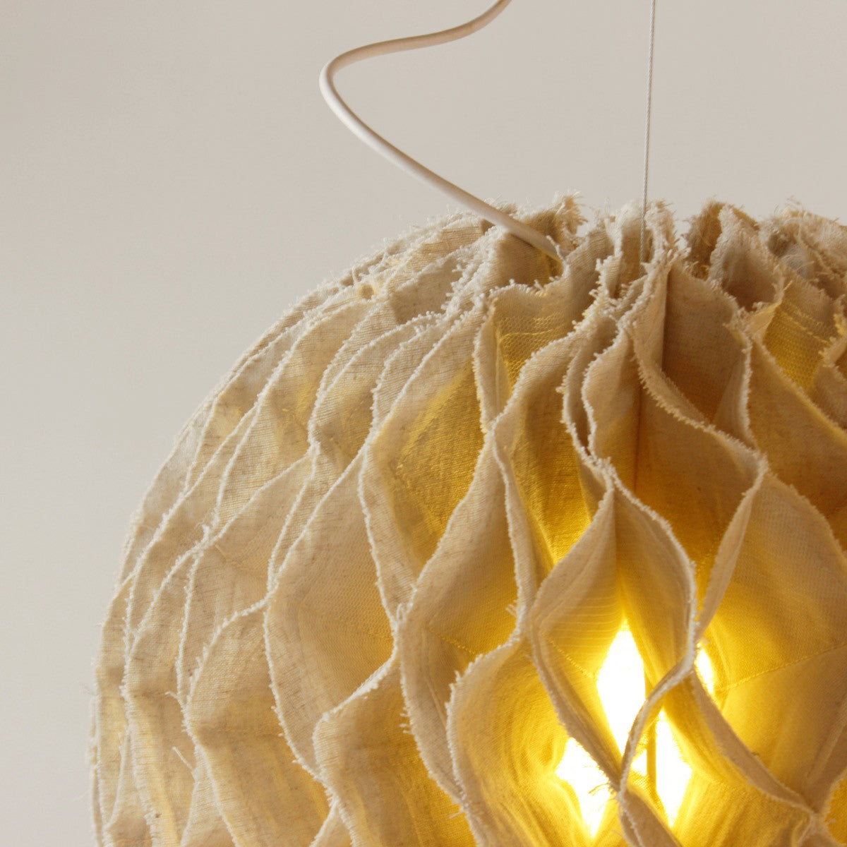 Bulat Pendant Lamp