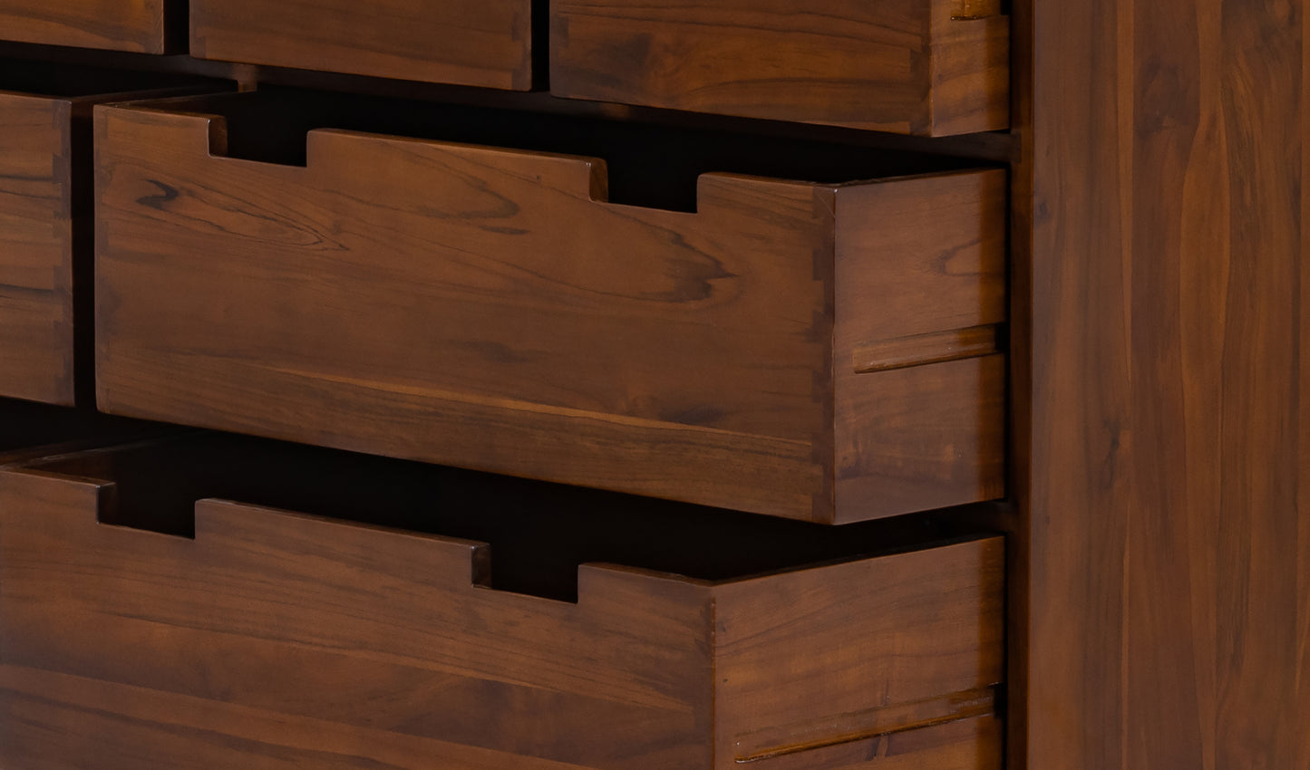 Stitch Dresser 4 Over 4 Drawers