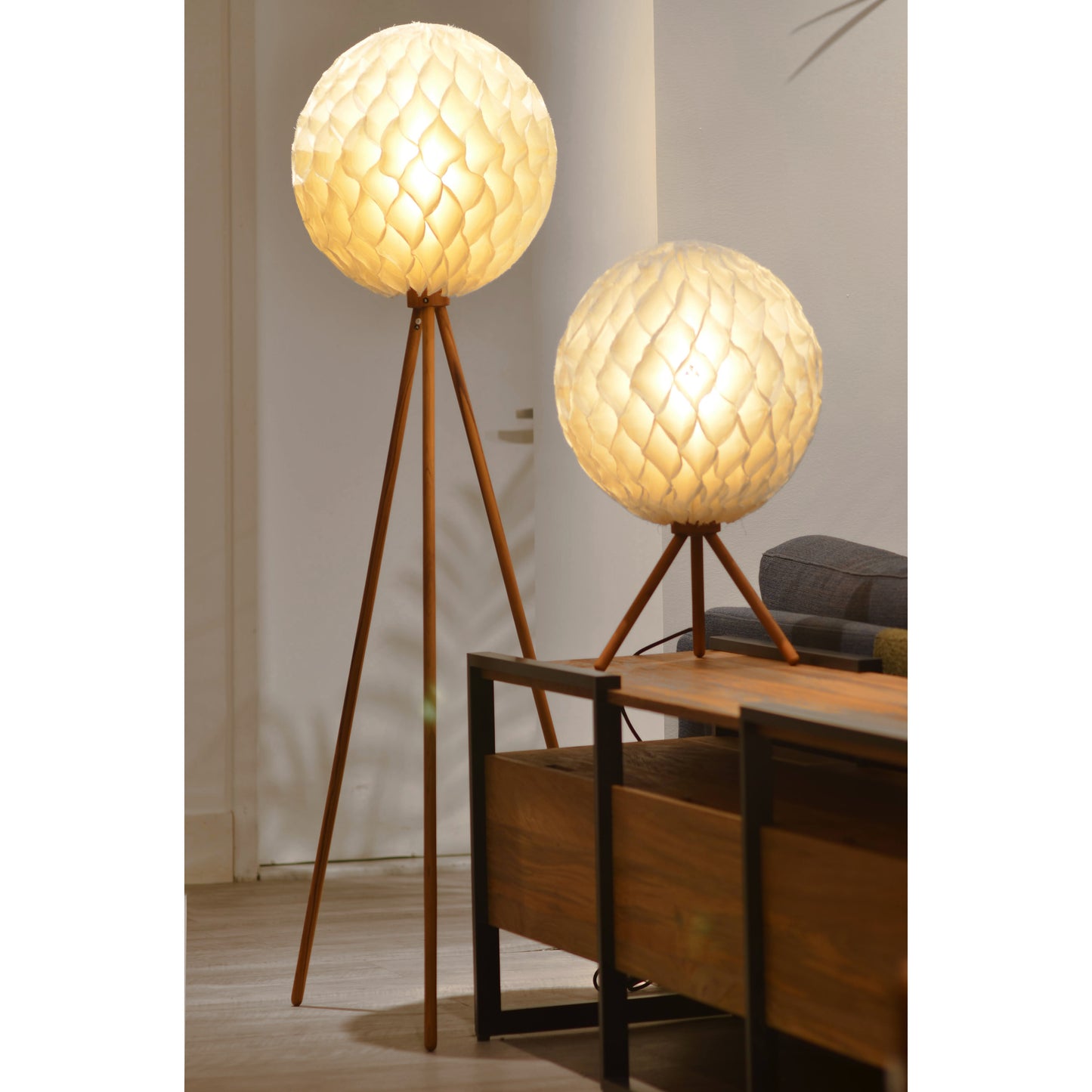 Bulat Standing Lamp