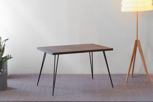 Lurus Straight Edge + Corvus Dining Table
