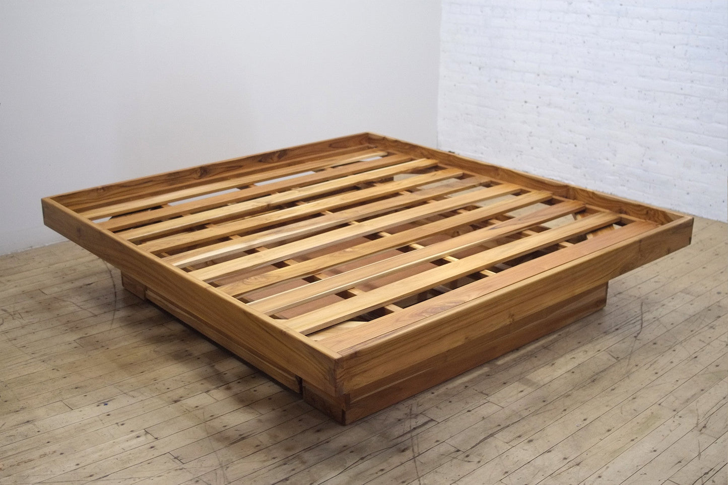 Platform Elate Storage Bed