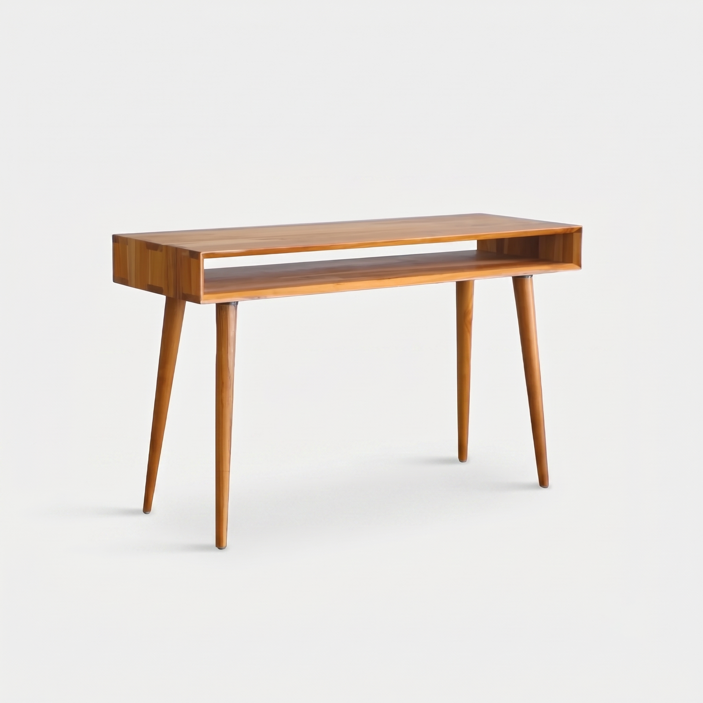 Ciao + Reef Desk