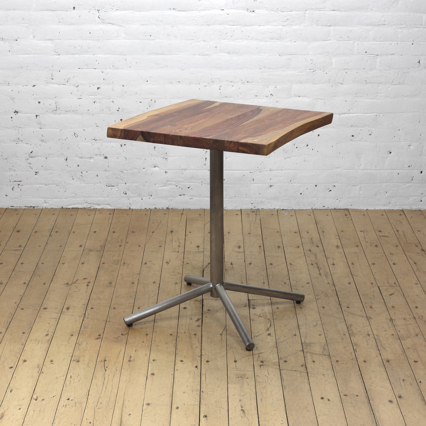 Kali Live Edge  + Umbrella Table