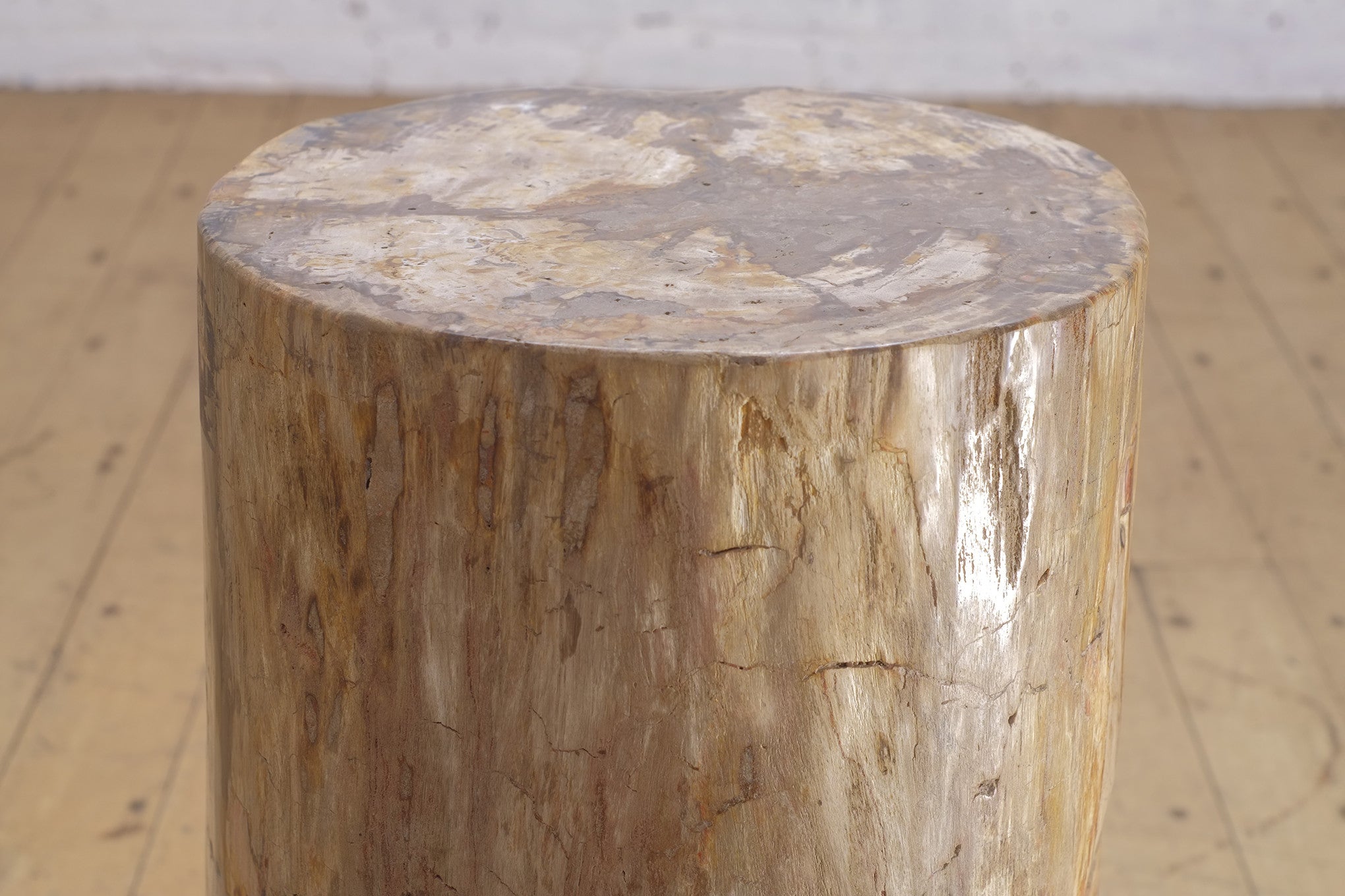 Shipping Container Stump FLOPHOUZE SHIPPING CONTAINER HOTEL -Petrified Wood Stumps
